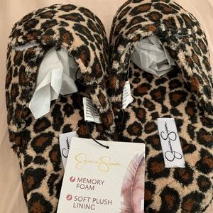 Jessica Simpson Leopard Open Toe Slippers — New!